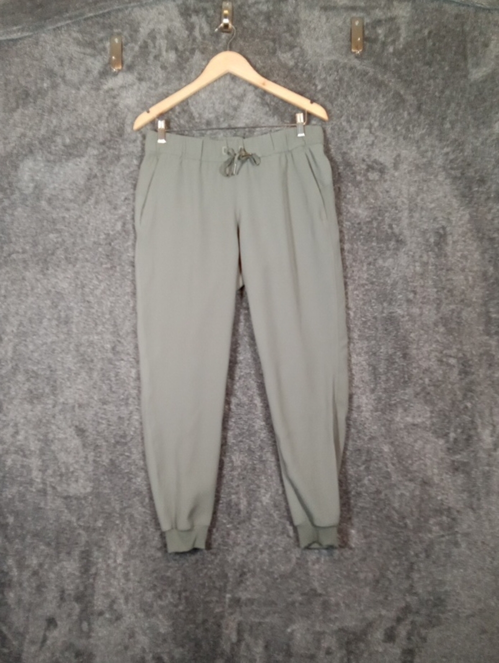 Lululemon On The Fly Jogger Gym Yoga Comfy Travel Gorpcore Womens 8